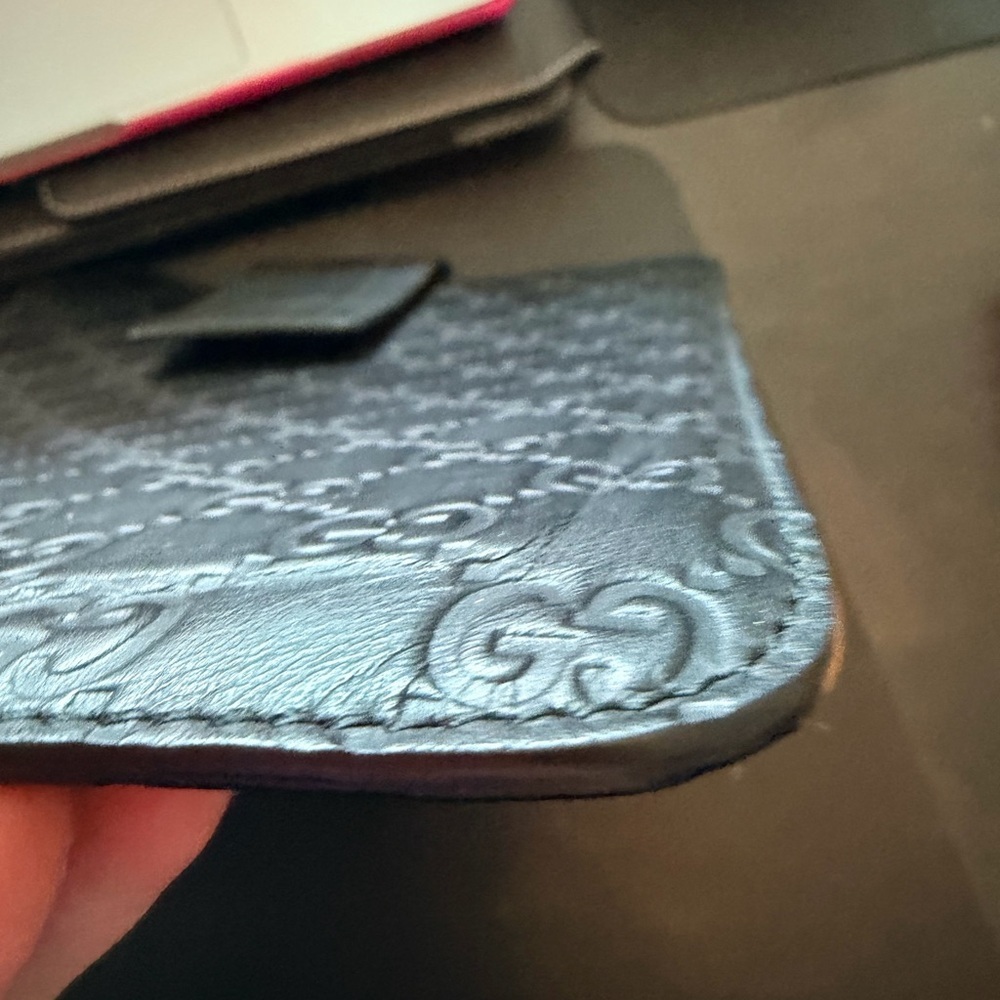 Gucci Black Embossed GG Leather iPad case NWOT - Picture 5 of 8